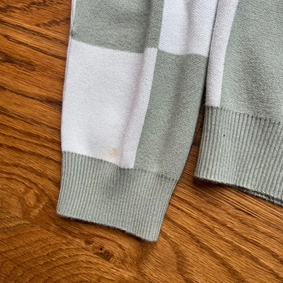 Garage Checkered Cardigan – Desert Sage, Size Medium - Picture 4 of 7